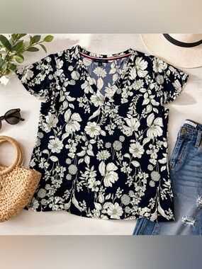 Tommy Hilfiger Navy Floral V-Neck Blouse | Flutter Sleeve | Size M